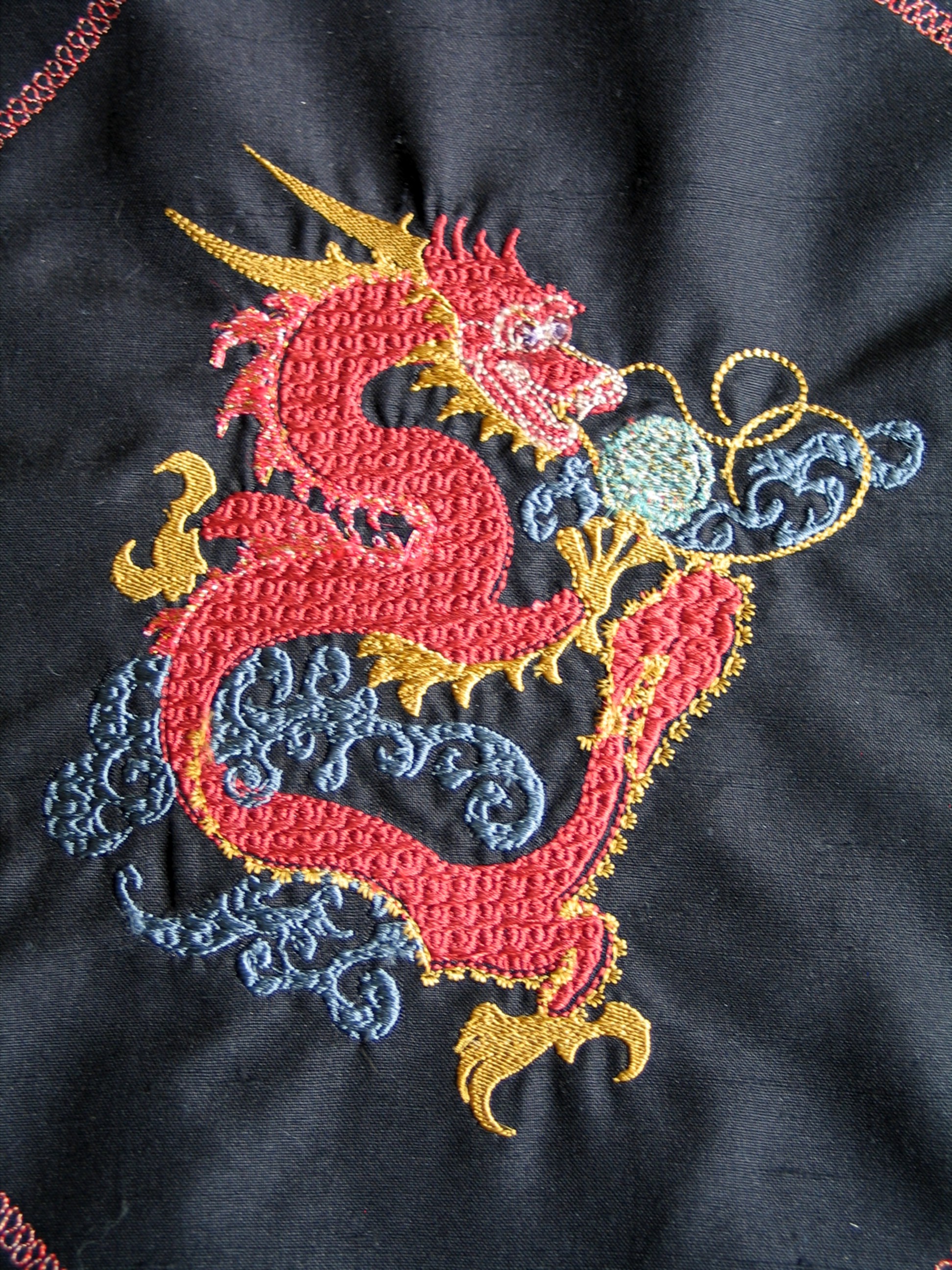 red dragon-embroidery-redwork