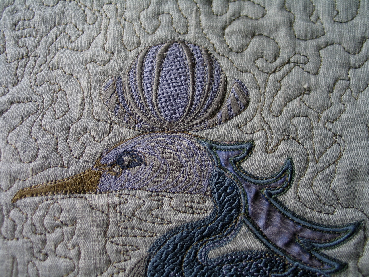egyptian-bennu-bird-embroidery-stitchout-detail