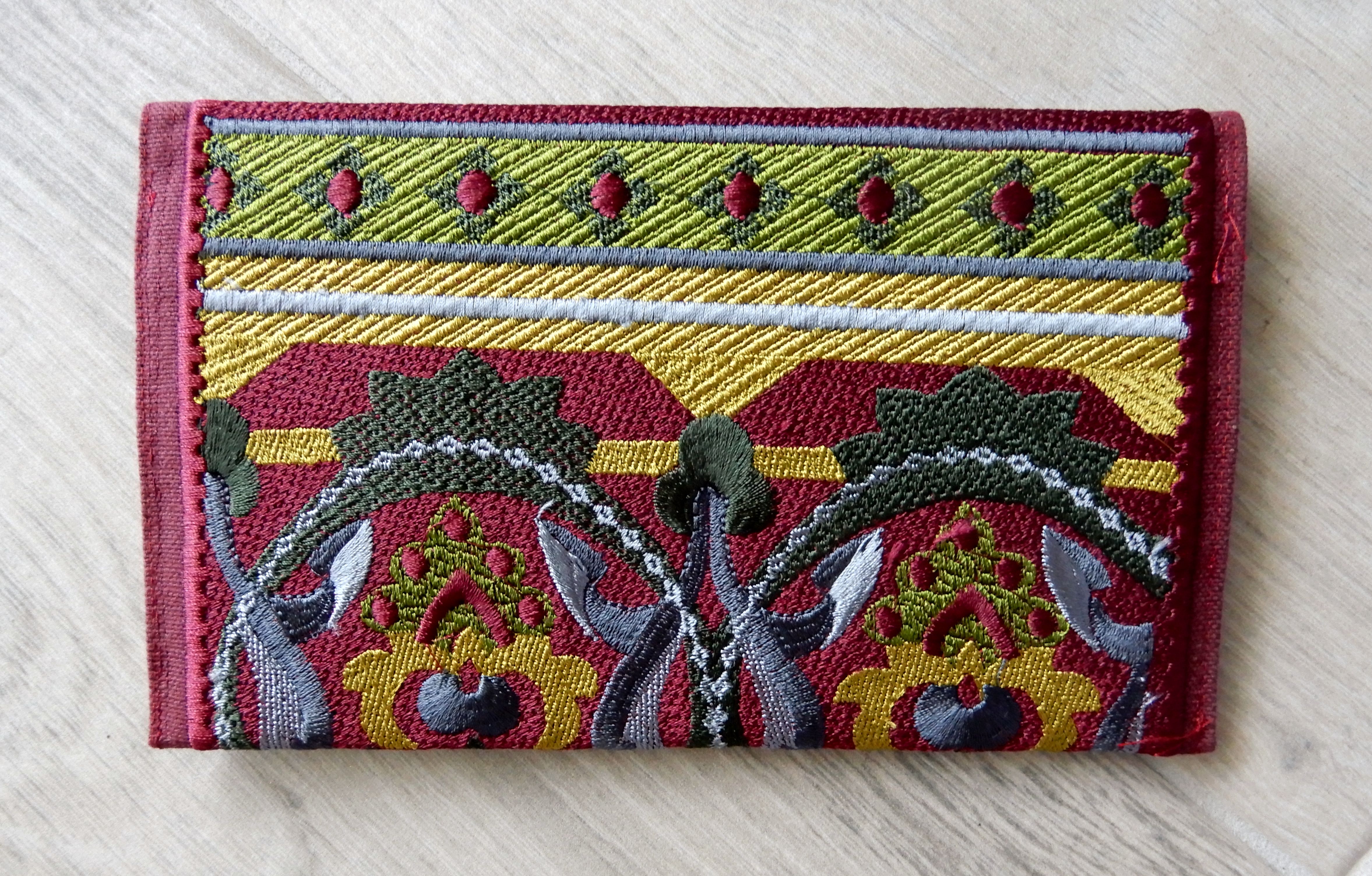 large-tapestry-embroidered-wallet-chartruse-burgundy-back-Jen's-Bag-embroidered-bag