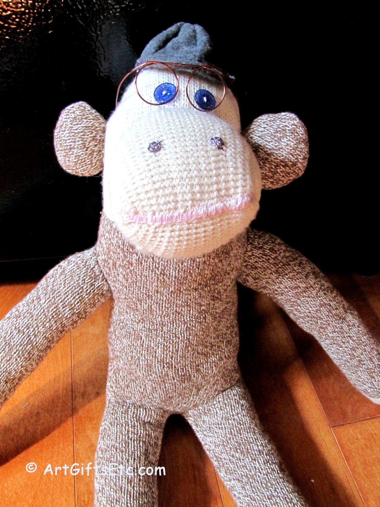 sock-monkey-Toby