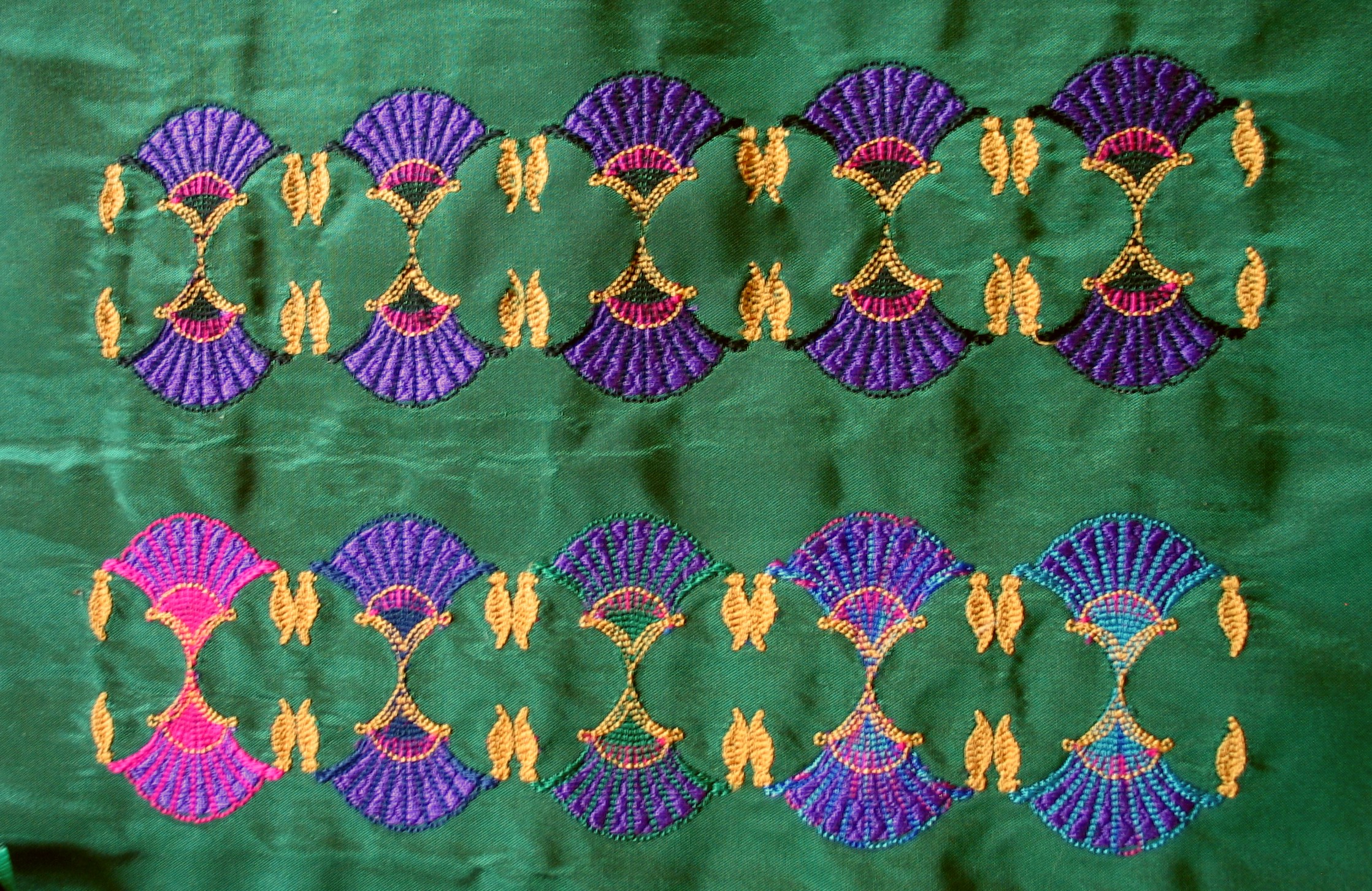 asian-fan-tassel-filled-redwork-border-embroidery