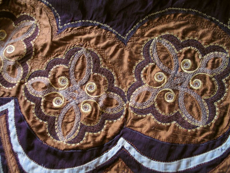 window-ornament-geo-abstract-embroidery