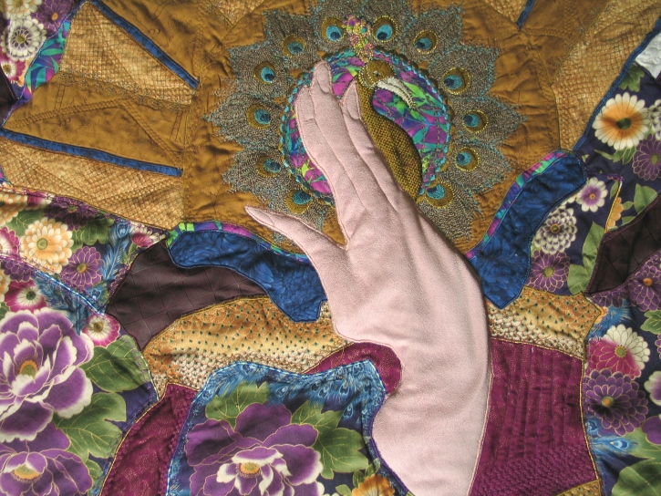 asian-secrets-2006-Hoffman-quilting-challange-fan-detail