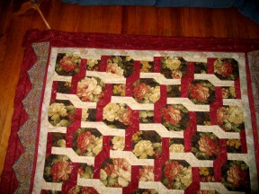 rose-lattice-trellis-quilt