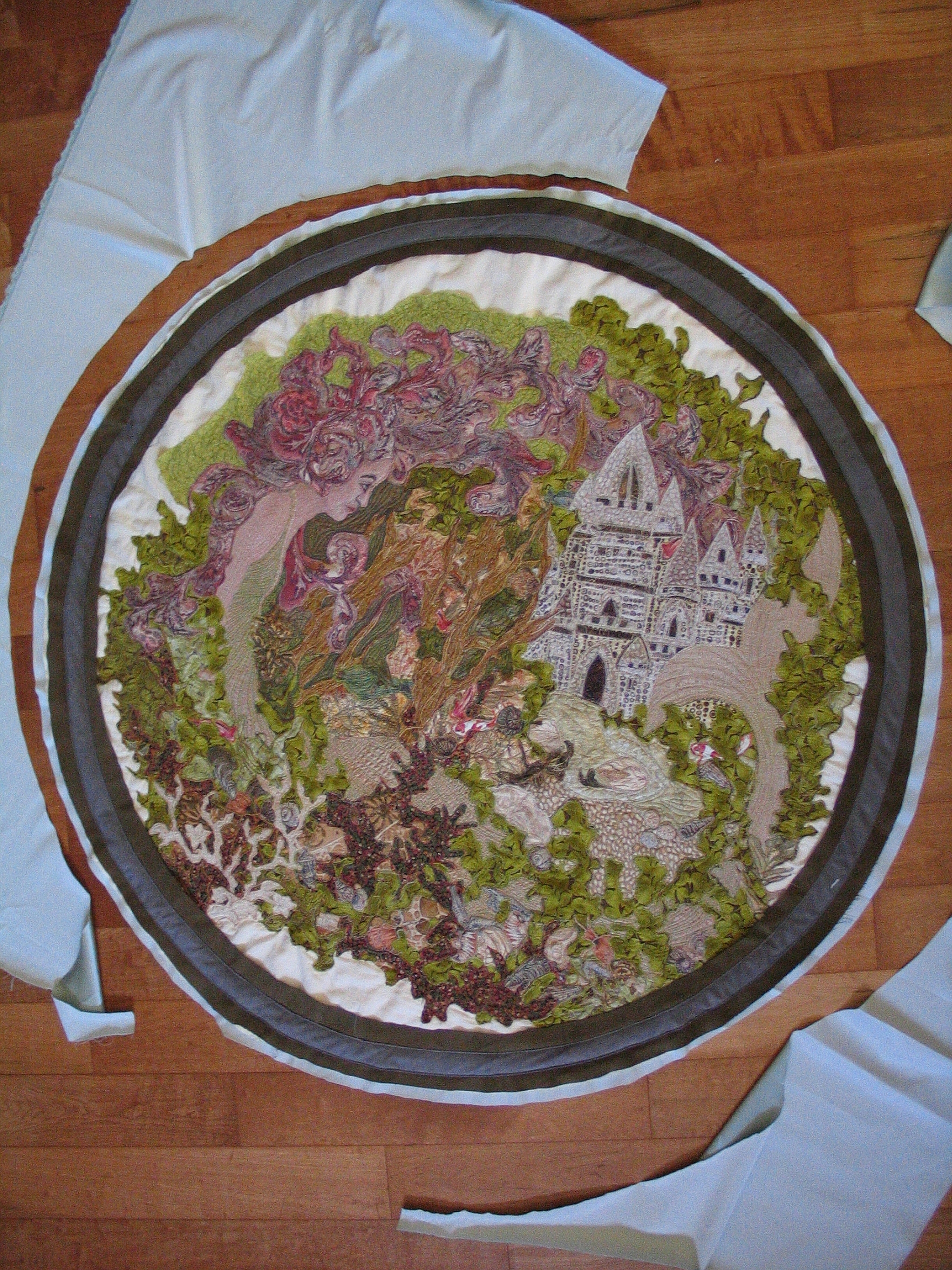 circle-border-mermaid-quilt-kaufman-challenge