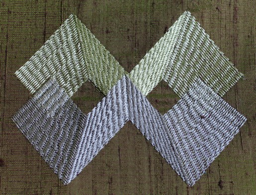 egyptian-heron-border1-big-double-verticle-embroidery