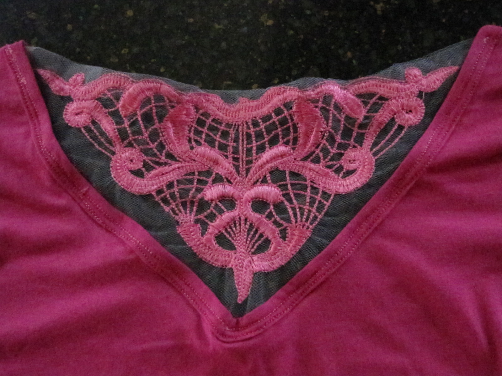 lace-eyelet-embroidery-square