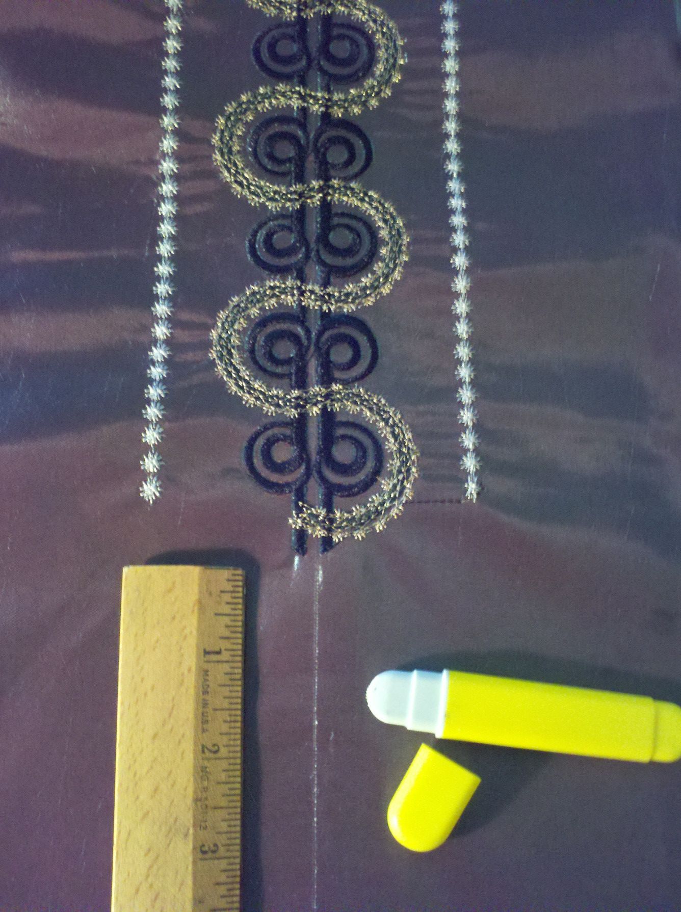 how-to-stitch-continuous-borders-embroidery